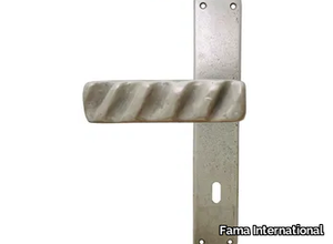 LATUS MG2221 - Bronze door handle on back plate _ Fama International