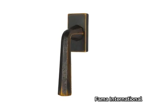 LATUS MG2333 - DK bronze window handle on rose _ Fama International