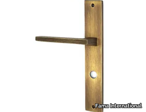 PRISMA-PLACCA - Brass door handle on back plate _ Fama International