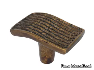 STRIEE J3 - Brass furniture knob _ Fama International