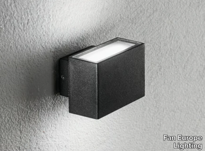 AGERA - LED aluminium Outdoor wall Lamp _ Fan Europe Lighting