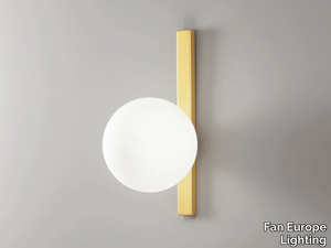 ENOIRE AP1 - LED opal glass and metal wall lamp _ Fan Europe Lighting