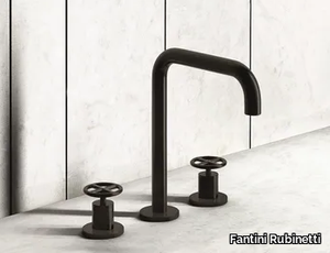 FONTANE BIANCHE - 3 hole countertop washbasin tap _ Fantini Rubinetti