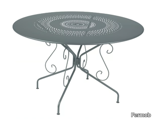 MONTMARTRE - Round steel garden table _ Fermob