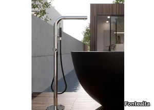 SKINNY S40V.E - Stainless steel 316 outdoor column for bathtub _ Fontealta