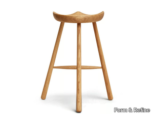 SHOEMAKER CHAIR™ N. 68 - High oak stool with footrest _ Form & Refine