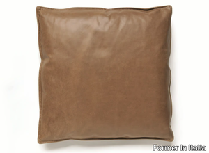 MY WAY PLUS - Square leather cushion _ Former In Italia