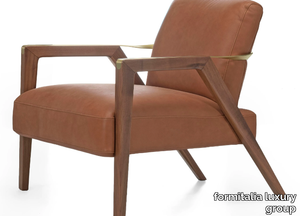 V221 - Leather armchair with armrests _ formitalia luxury group