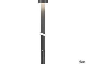 BELLHOP - LED aluminium garden lamp post with base _ Flos