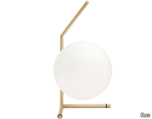 IC LIGHTS T1 LOW - Blown glass and metal table lamp _ Flos