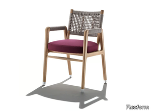 ORTIGIA OUTDOOR - Solid wood chair with armrests _ Flexform