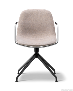 Eyes Swivel Armchair