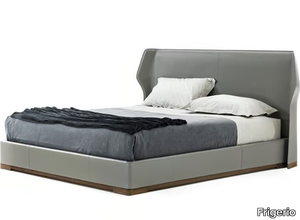 AGIO - Tanned leather double bed with upholstered headboard _ Frigerio