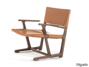 AINDA - Tanned leather armchair with armrests _ Frigerio