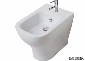 PLUS DESIGN - Ceramic bidet _ GALASSIA