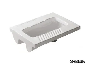 PARNASO - Squat toilet _ GALASSIA