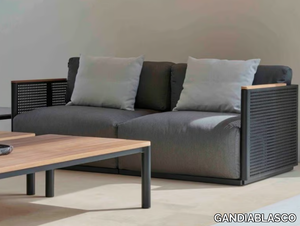 BOSC - Fabric and thermo lacquered aluminium garden sofa _ GANDIABLASCO