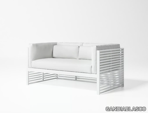 DNA - 2 seater sofa _ GANDIABLASCO