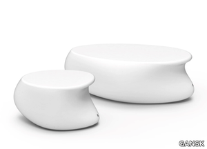 ECHO - Low fiberglass garden side table _ GANSK