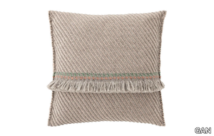 GARDEN LAYERS TERRACOTTA - Striped square outdoor polypropylene cushion _ GAN