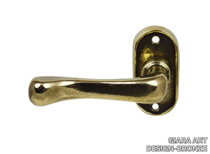 TOSCA - Brass door handle on rose _ GIARA ART DESIGN-BRONZE