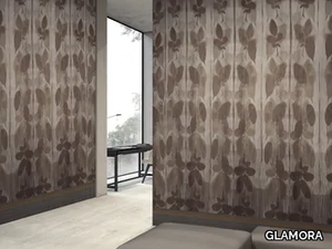 RIFLESSO - Wallpaper with floral pattern _ GLAMORA