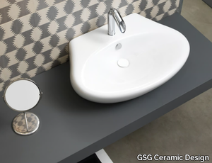 TOUCH - Countertop ceramic washbasin with overflow _ GSG Ceramic Design