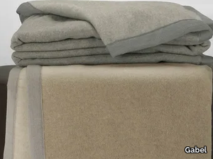 FINE BLANKETS - Cashmere blanket _ Gabel