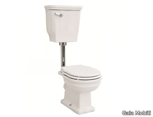 CAPRI - Floor mounted ceramic toilet with external cistern _ Gaia Mobili