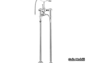 ASTON - Floor standing steel bathtub set with hand shower _ Gaia Mobili