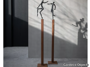 TO GUIDE & TO FOLLOW - Bronze sculpture _ Gardeco Objects