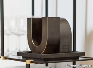 UNO BLACK - Bronze sculpture _ Gardeco Objects