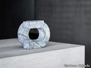 UNO MARBLE LOOK - Bronze sculpture _ Gardeco Objects