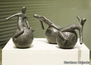 BALANCE BACKWARD, BALANCE FORWARD - Bronze sculpture _ Gardeco Objects