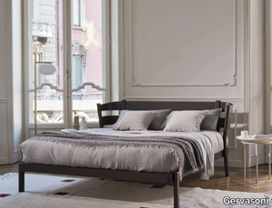 YELEK 90 - Wooden double bed _ Gervasoni