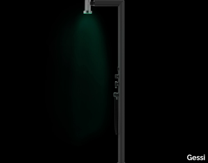 OUTDOOR L - Floor standing Plexiglas® shower panel with chromotherapy _ Gessi