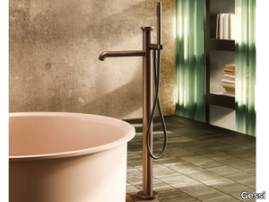 ORIGINI - Floor standing metal bathtub mixer with hand shower _ Gessi