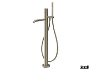 HABITO CESELLO - Floor standing chromed brass bathtub mixer _ Gessi