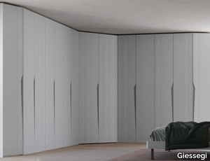 NEW ZENIT - Corner wooden wardrobe with coplanar doors _ Giessegi