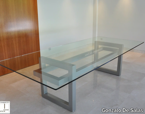 DIANA - Glass dining table _ Gonzalo De Salas