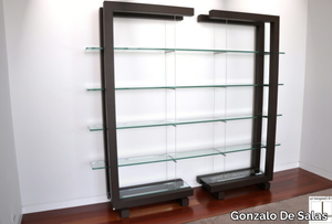 MORIA - Divider glass bookcase _ Gonzalo De Salas