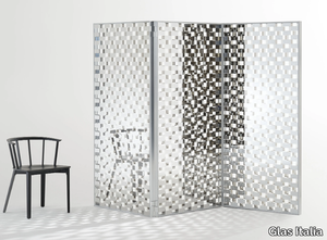 FRAGMENT - Crystal Screen _ Glas Italia