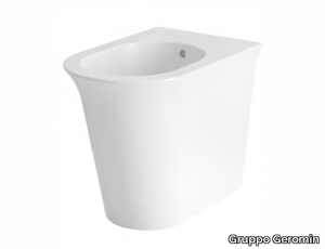 AVIGO - Ceramic bidet _ Gruppo Geromin