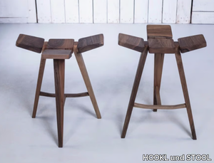 CLOVER - Low wooden barstool _ HOOKL und STOOL