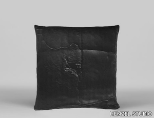 UNTITLED - ART26 - Square cushion with removable cover _ HENZEL STUDIO