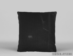 UNTITLED - ART28 - Square cushion with removable cover _ HENZEL STUDIO