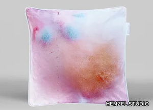 UNTITLED - MM01 - Square velvet cushion with removable cover _ HENZEL STUDIO