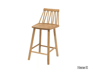 ZIGZAG 660 - Oak Kids stool _ Hans K