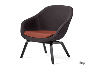 ABOUT A LOUNGE CHAIR AAL83 - Upholstered easy chair with armrests _ Hay