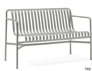 PALISSADE - Steel garden bench with armrests _ Hay